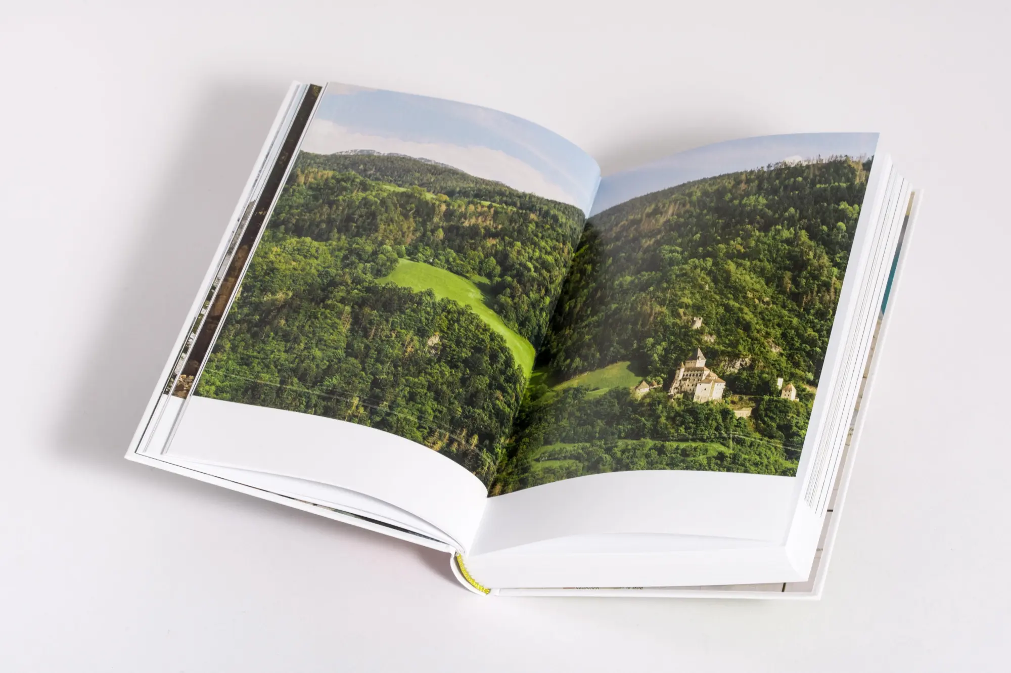 Bild: 9783453281769 | Unser Südtirol | Hubert Messner (u. a.) | Buch | 320 S. | Deutsch
