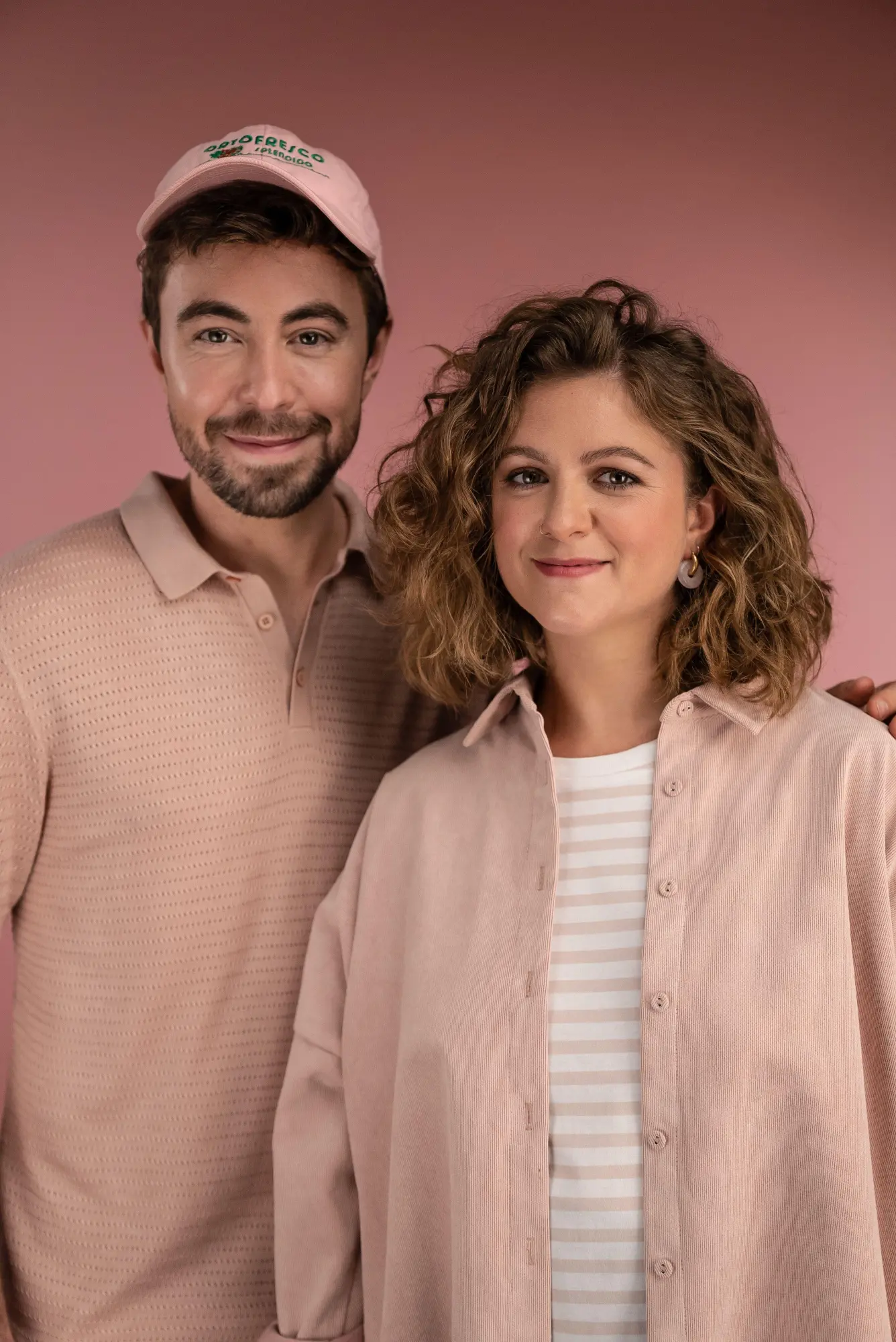 Bild: 9783948453169 | Flocke findet seine bunte Familie | findet seine bunte Familie | Amara