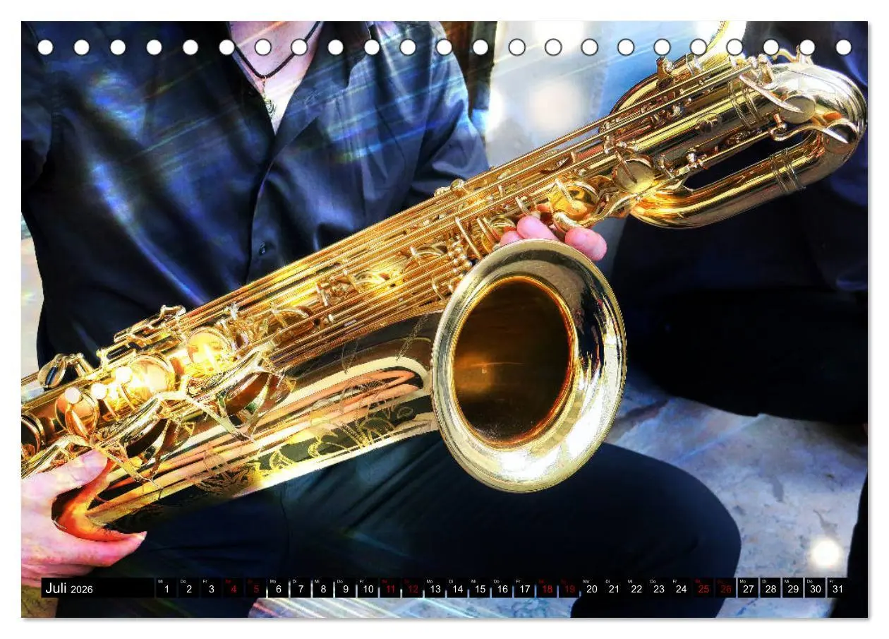 Bild: 9783457853269 | SAXOPHON - on stage (Tischkalender 2026 DIN A5 quer), CALVENDO...