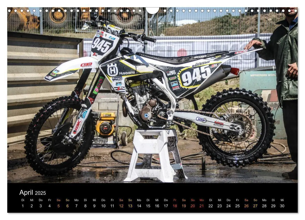 Bild: 9783435433469 | MX Racing 2025 (Wandkalender 2025 DIN A3 quer), CALVENDO...
