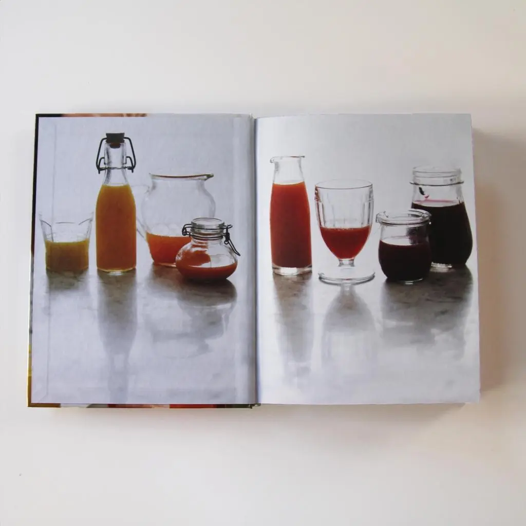 Bild: 9783827013569 | Deliciously Ella - Smoothies &amp; Säfte | Ella Mills | Buch | 80 S.