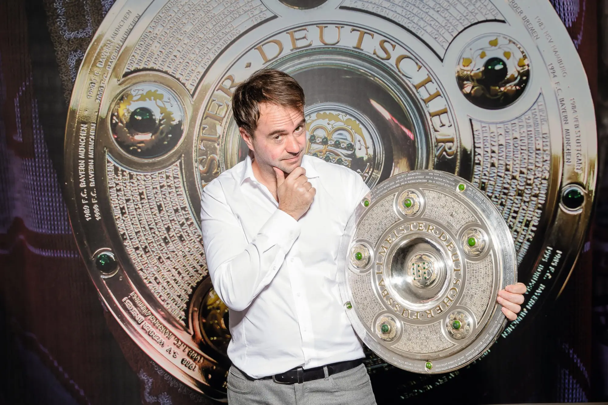 Autor: 9783742319869 | Bayern Insider | Christian Falk | Buch | 320 S. | Deutsch | 2021