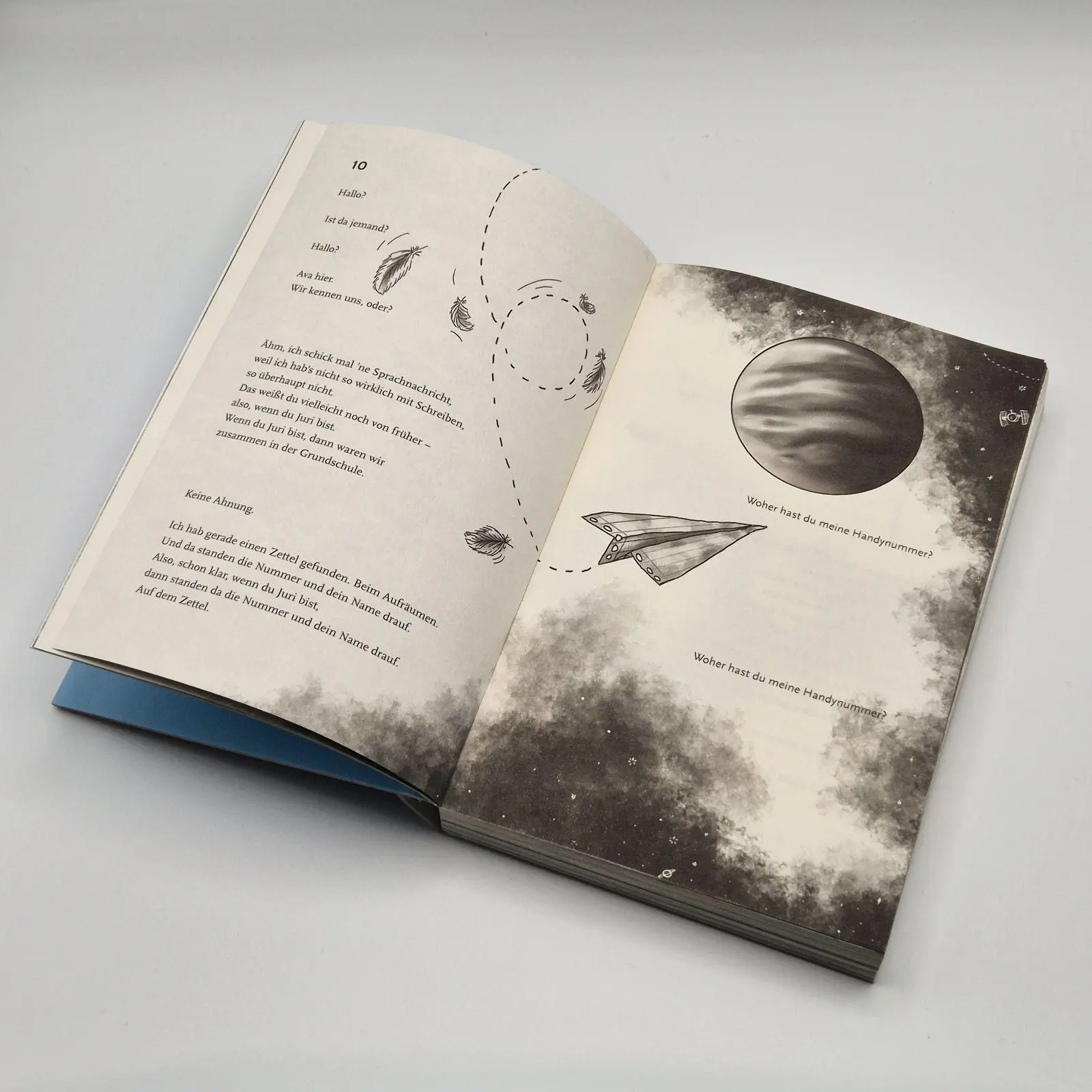 Bild: 9783757100070 | Und die Welt, sie fliegt hoch | Sarah Jäger | Buch | 272 S. | Deutsch