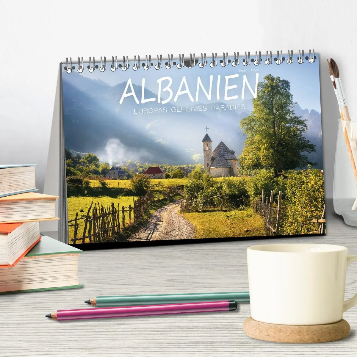 Bild: 9783457930670 | Albanien - Europas geheimes Paradies (Tischkalender 2026 DIN A5...