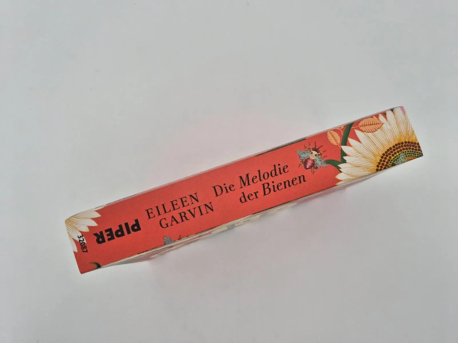 Bild: 9783492320870 | Die Melodie der Bienen | Eileen Garvin | Taschenbuch | 464 S. | 2026