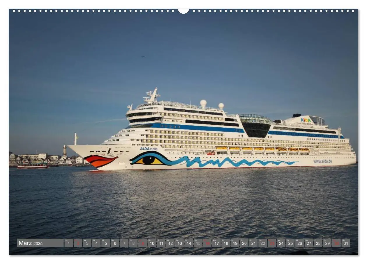 Bild: 9783435592470 | Kreuzfahrt Warnemünde (Wandkalender 2025 DIN A2 quer), CALVENDO...