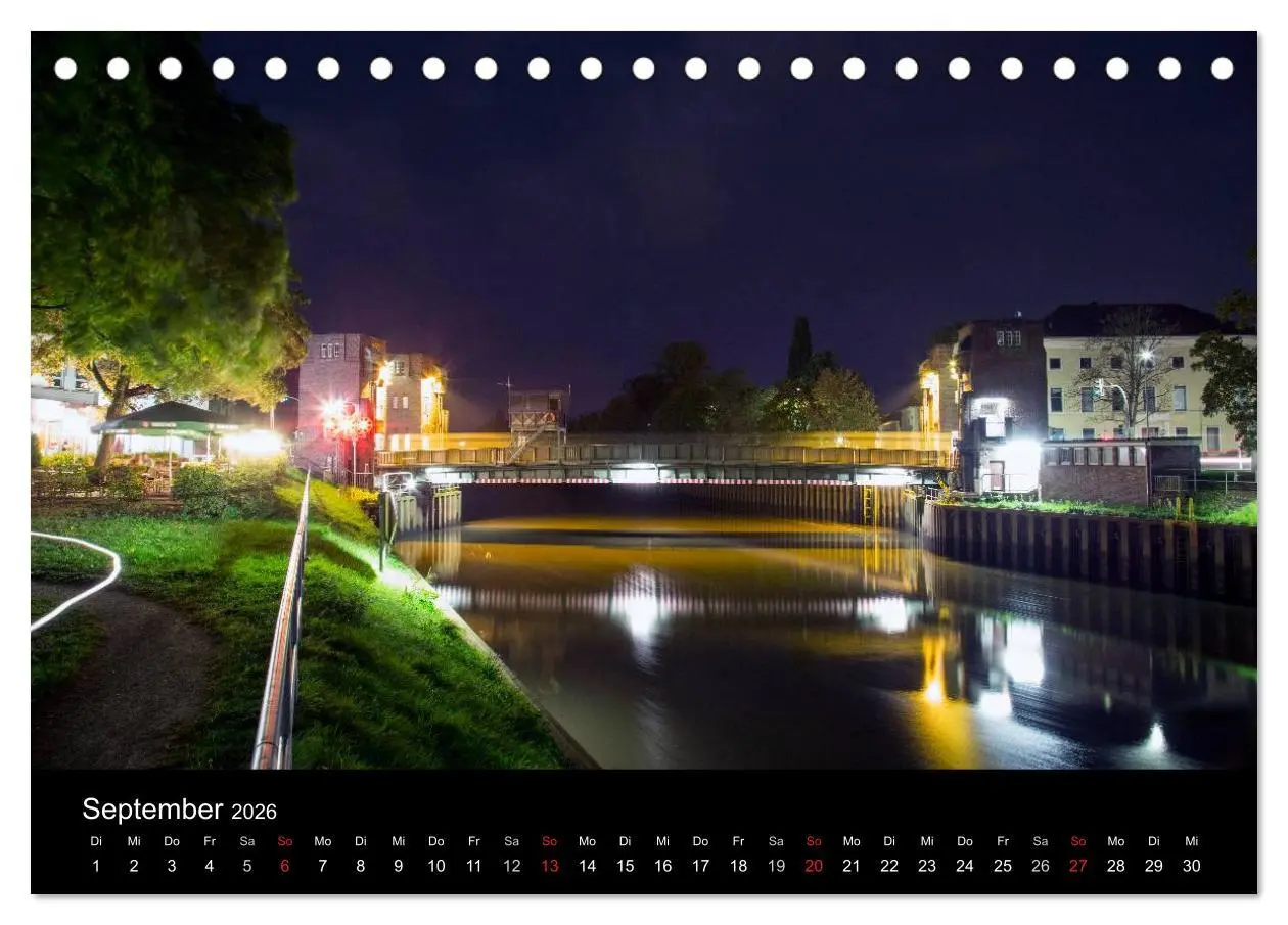 Bild: 9783516073270 | Oldenburg bei Nacht (Tischkalender 2026 DIN A5 quer), CALVENDO...