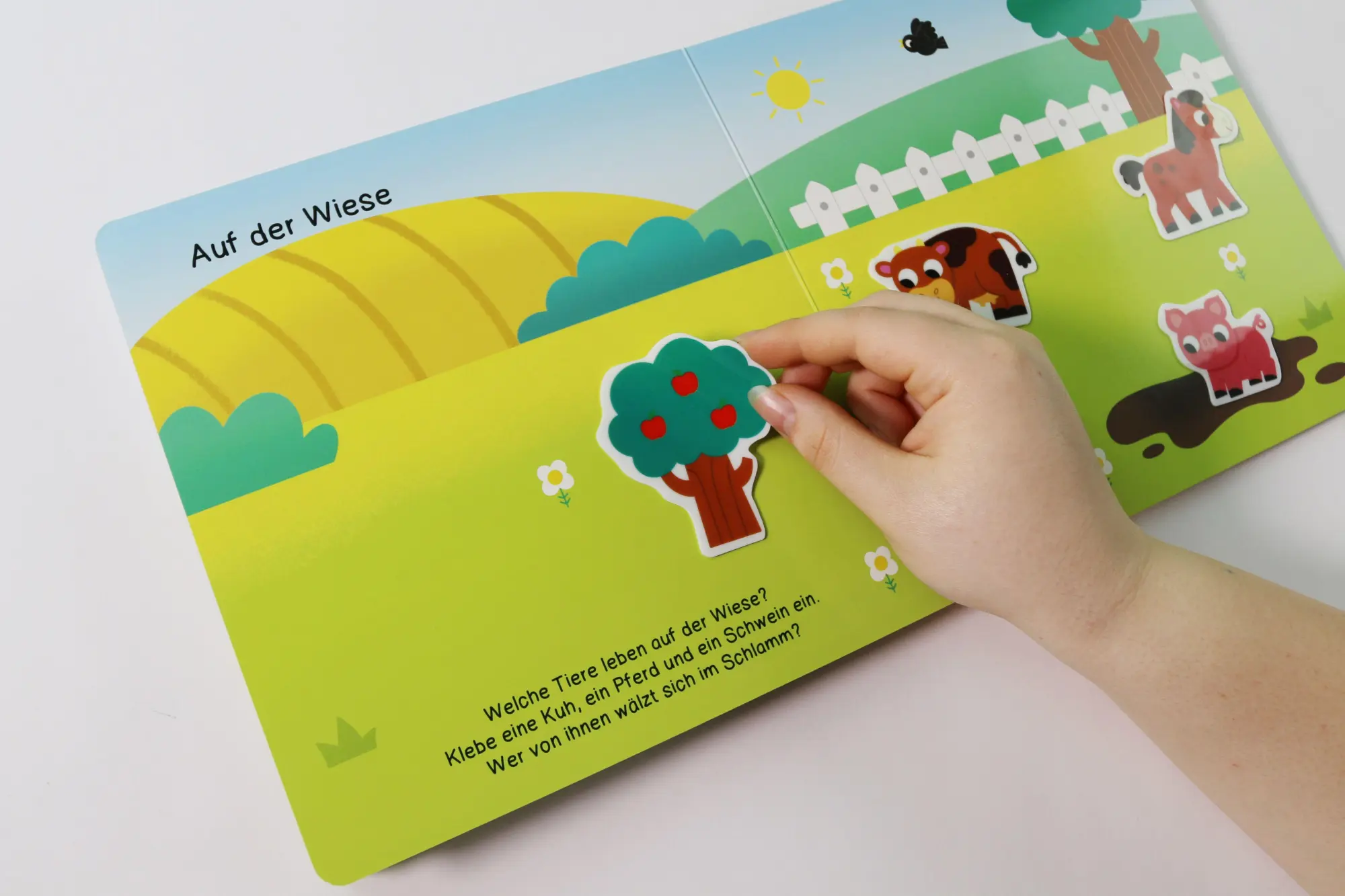Bild: 9783743224070 | Stickerspaß für kleine Hände - Bauernhof | Anna Lena Grünhäuser | Buch