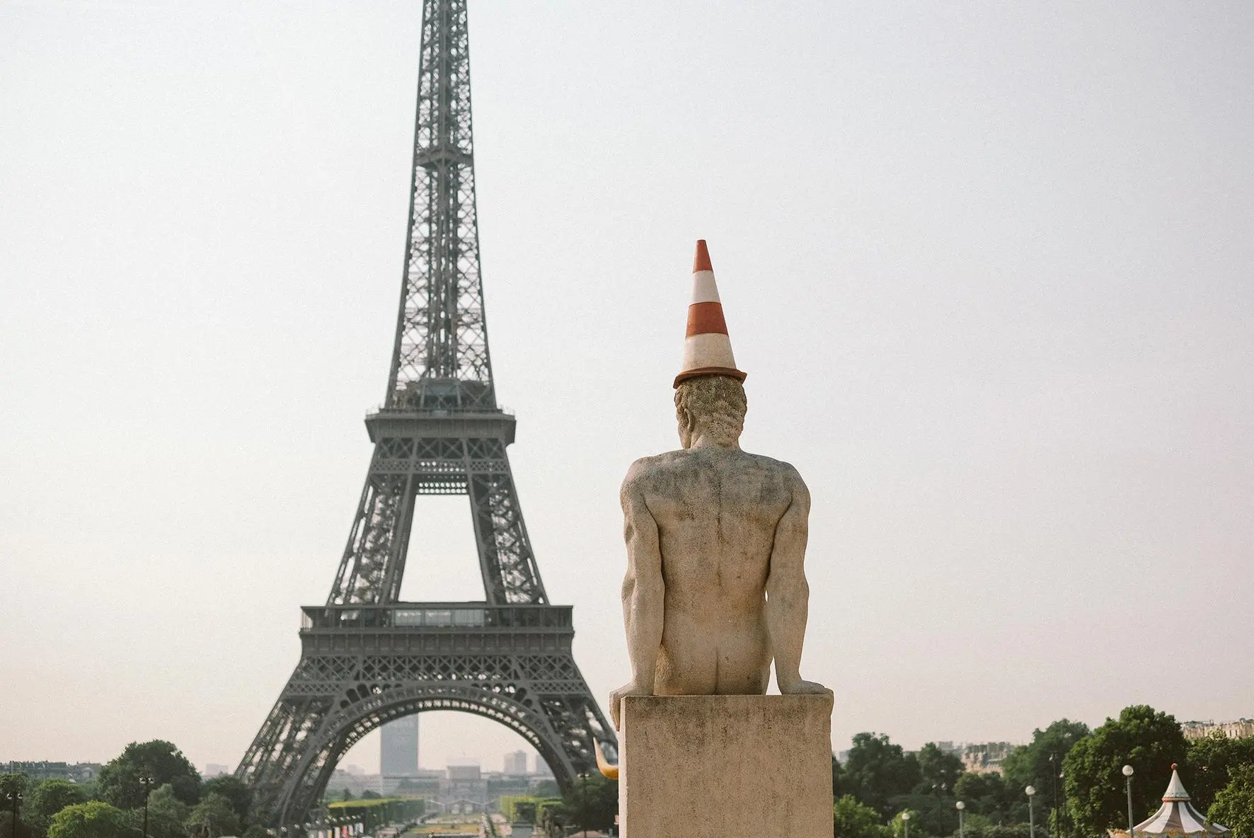 Bild: 9783961716470 | Streets of Paris | tN4t | Mendo | Buch | tN4t | 224 S. | Englisch
