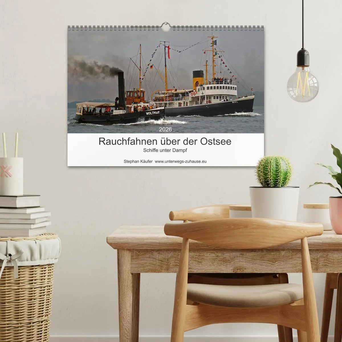 Bild: 9783457896570 | Rauchfahnen über der Ostsee - Schiffe unter Dampf (Wandkalender...