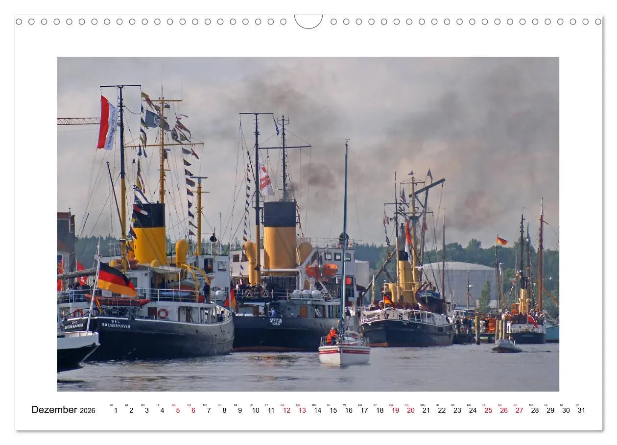 Bild: 9783457896570 | Rauchfahnen über der Ostsee - Schiffe unter Dampf (Wandkalender...