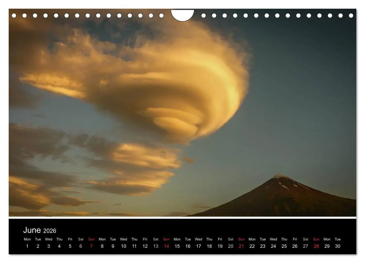 Bild: 9783516569070 | Mt. Fuji 2026 (Wall Calendar 2026 DIN A4 landscape), CALVENDO 12...