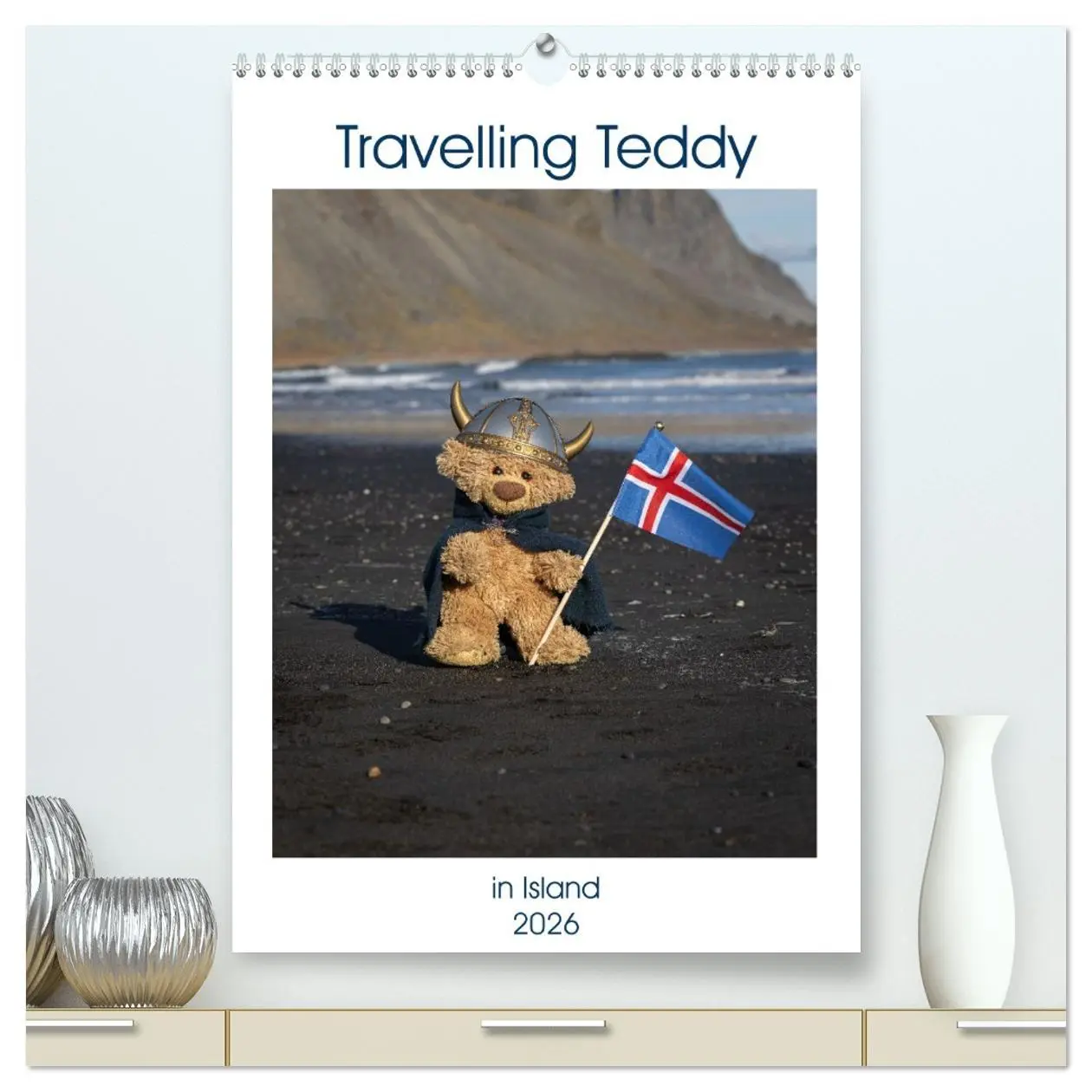 Cover: 9783516370171 | Travelling Teddy in Island (hochwertiger Premium Wandkalender 2026...