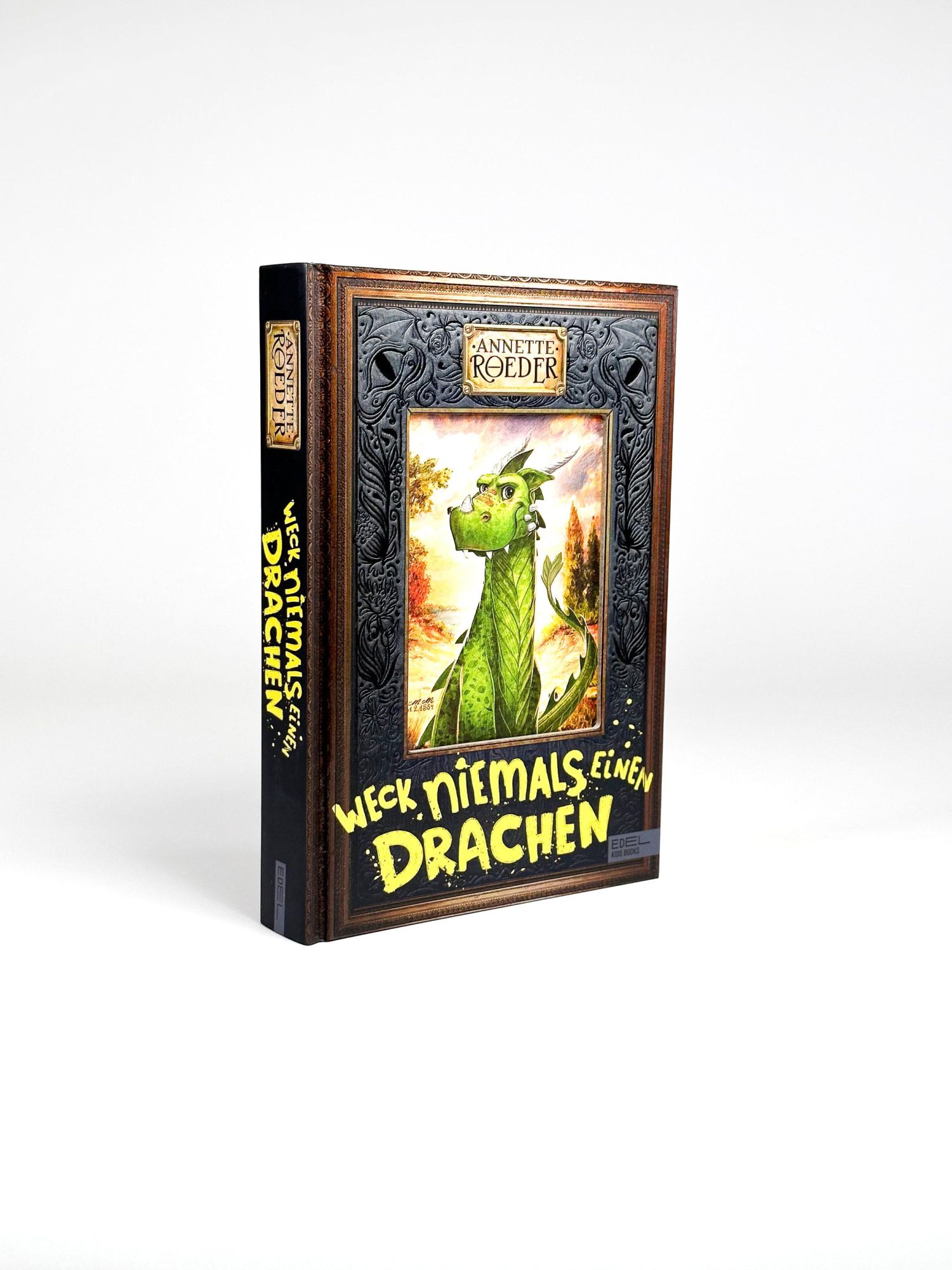 Bild: 9783961292271 | Weck niemals einen Drachen (Band 1) | Annette Roeder | Buch | 250 S.