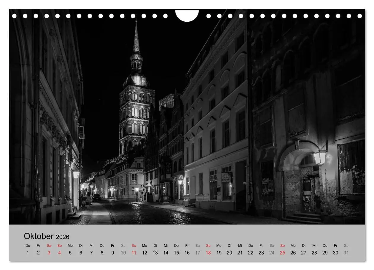 Bild: 9783516034271 | Hansestadt Stralsund bei Nacht (mit GPS-Koordinaten) (Wandkalender...