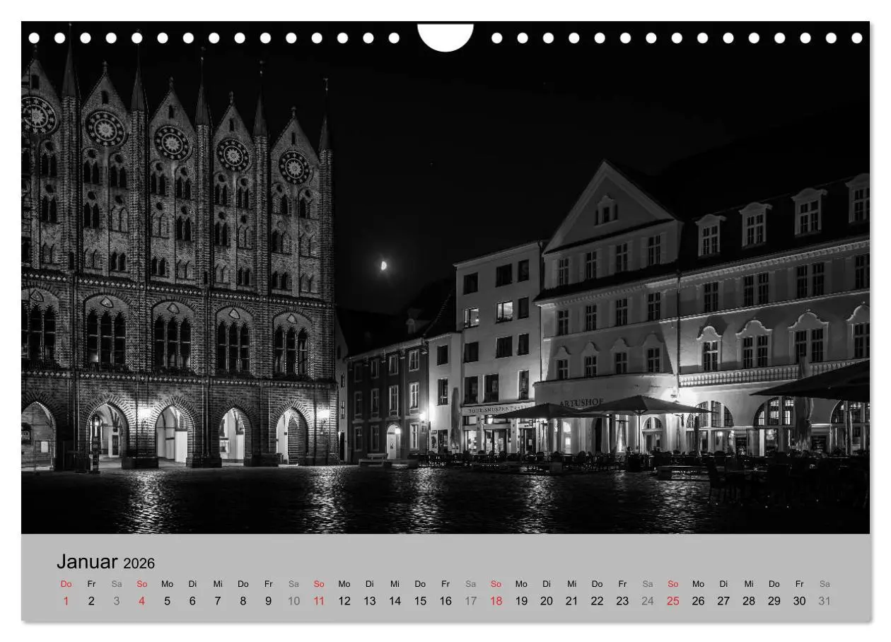 Bild: 9783516034271 | Hansestadt Stralsund bei Nacht (mit GPS-Koordinaten) (Wandkalender...