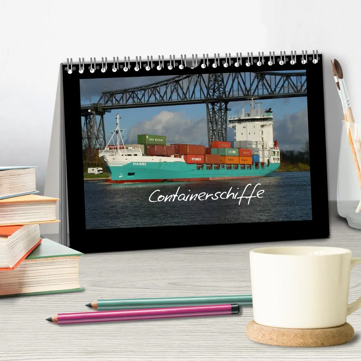Bild: 9783516144871 | Containerschiffe (Tischkalender 2026 DIN A5 quer), CALVENDO...