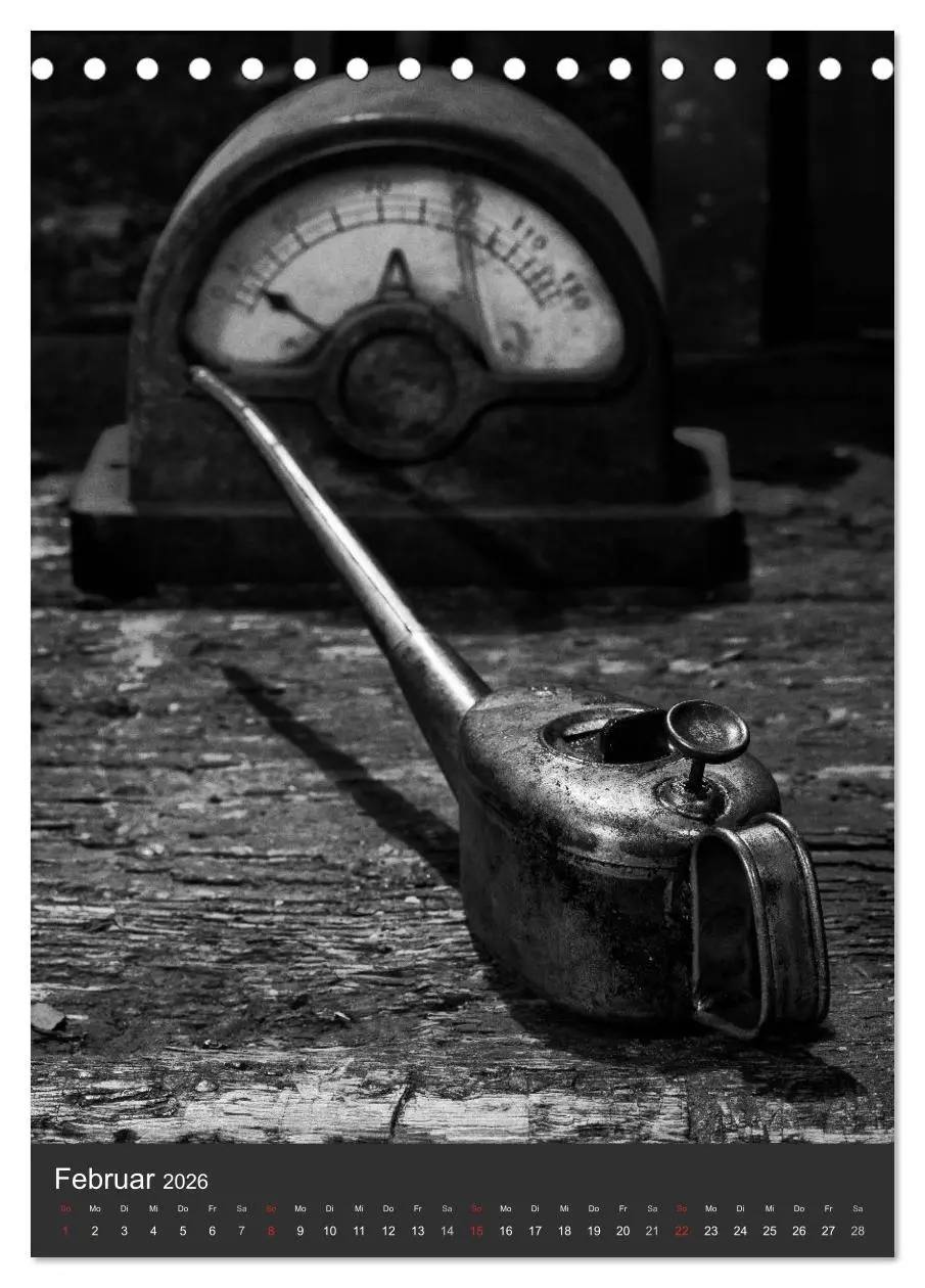 Bild: 9783516465471 | Industrieästhetik in Schwarz-Weiss (Tischkalender 2026 DIN A5...