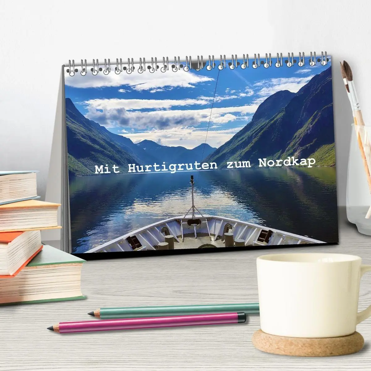 Bild: 9783516685671 | Mit Hurtigruten zum Nordkap (Tischkalender 2026 DIN A5 quer),...