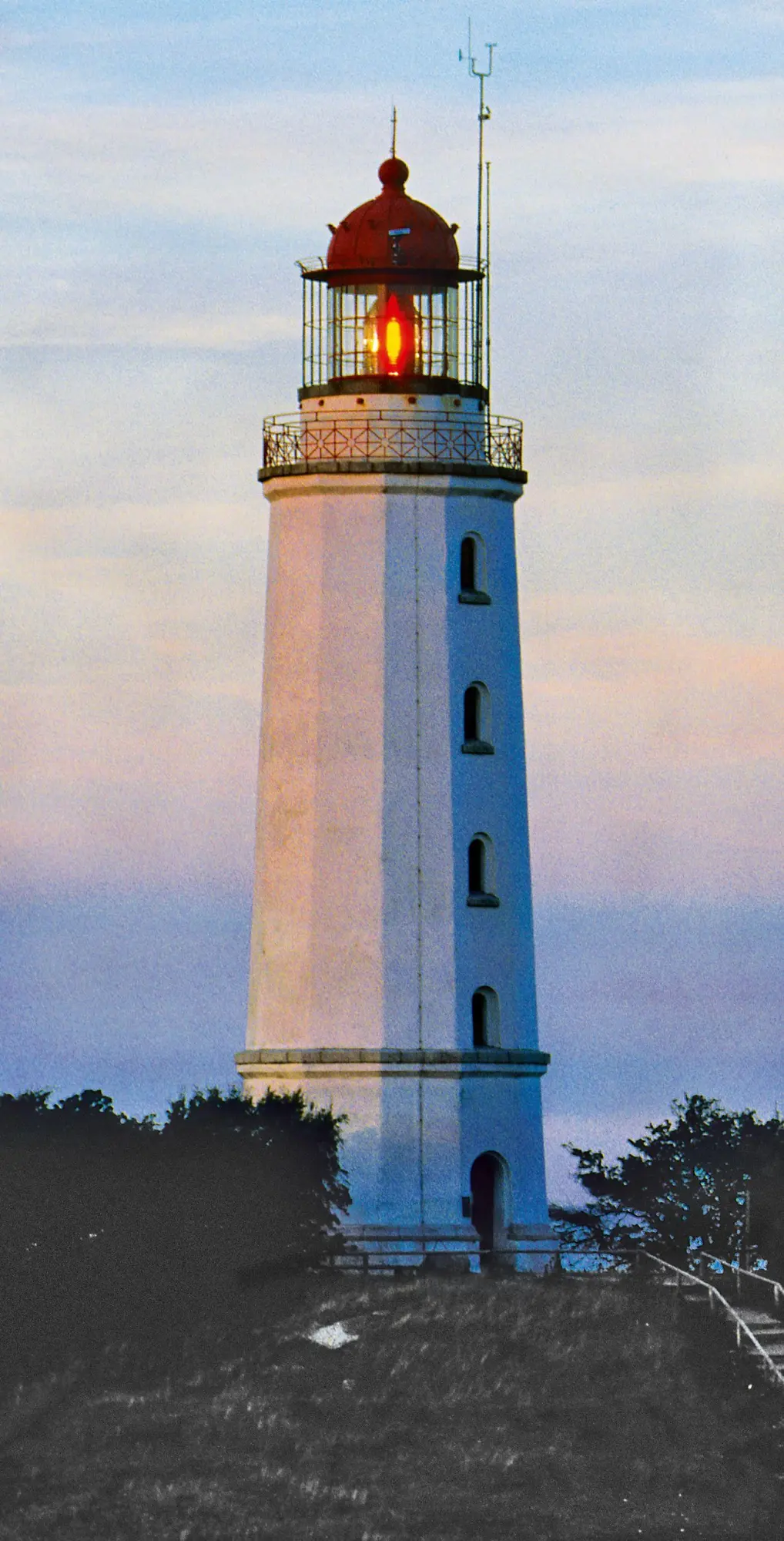 Bild: 4250000966271 | LEUCHTTÜRME an Nord- und Ostsee 2027. Postkartenkalender | Kalender
