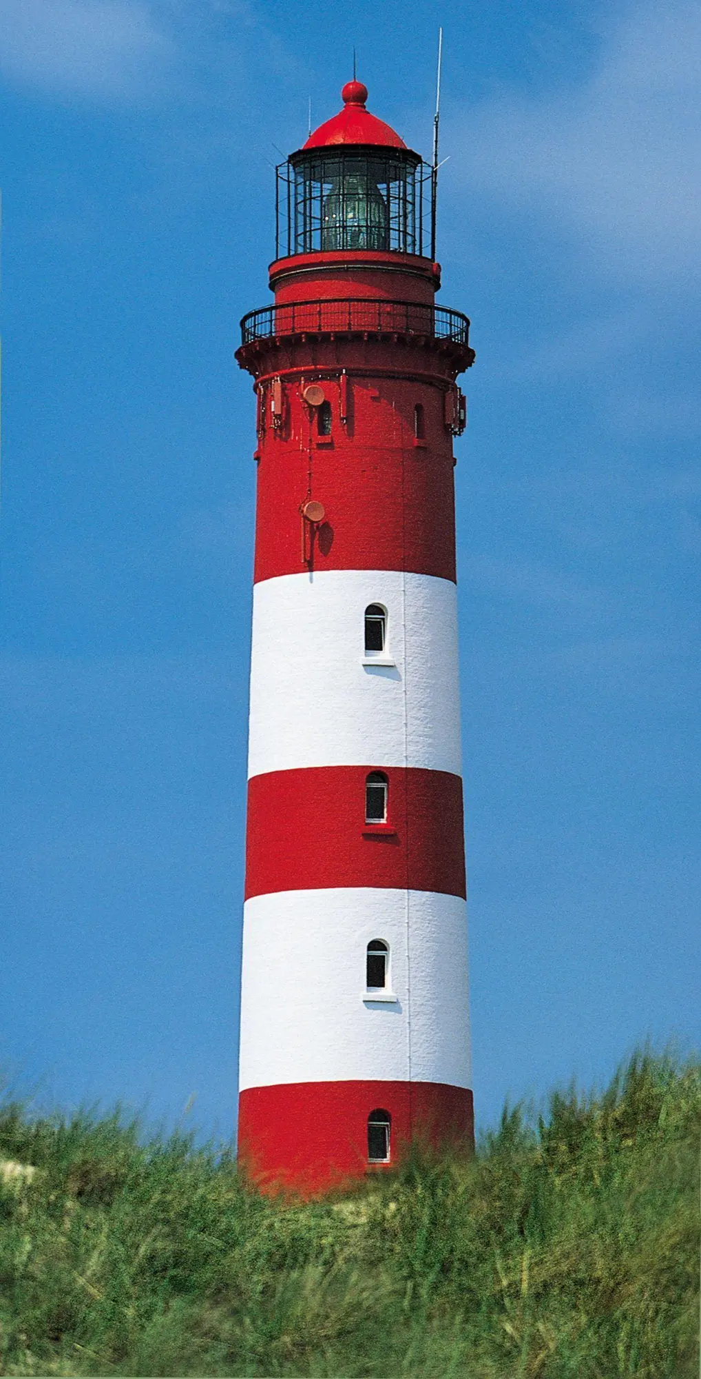 Bild: 4250000966271 | LEUCHTTÜRME an Nord- und Ostsee 2027. Postkartenkalender | Kalender