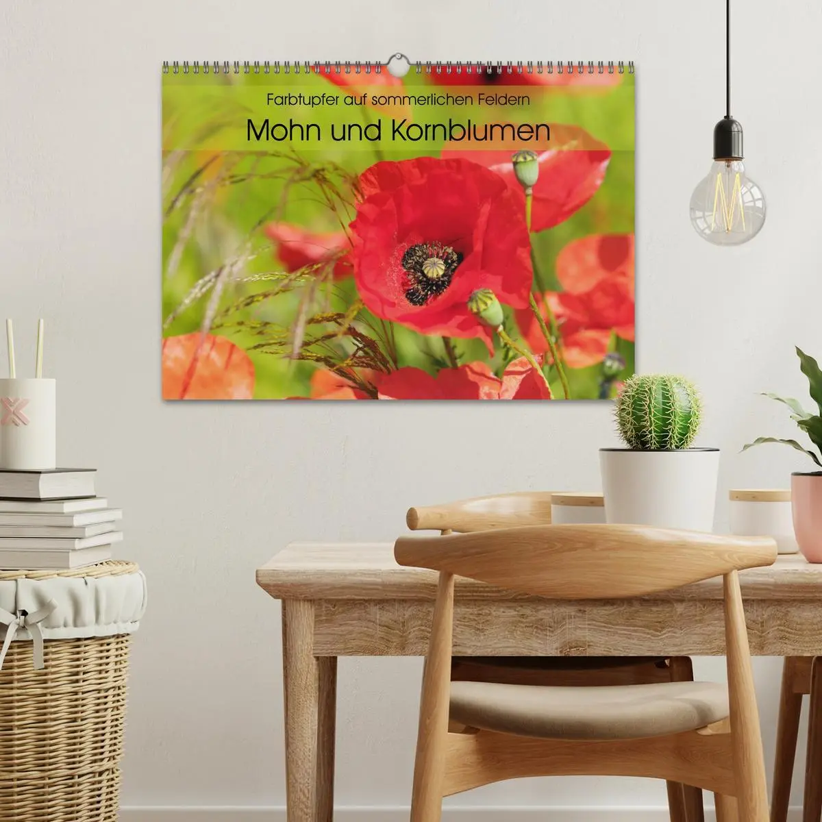 Bild: 9783516087871 | Farbtupfer auf sommerlichen Feldern - Mohn und Kornblumen...