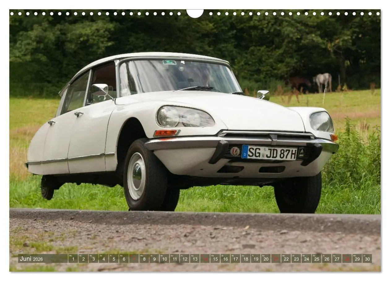 Bild: 9783516028171 | Citroën DS - Göttin in weiß (Wandkalender 2026 DIN A3 quer),...