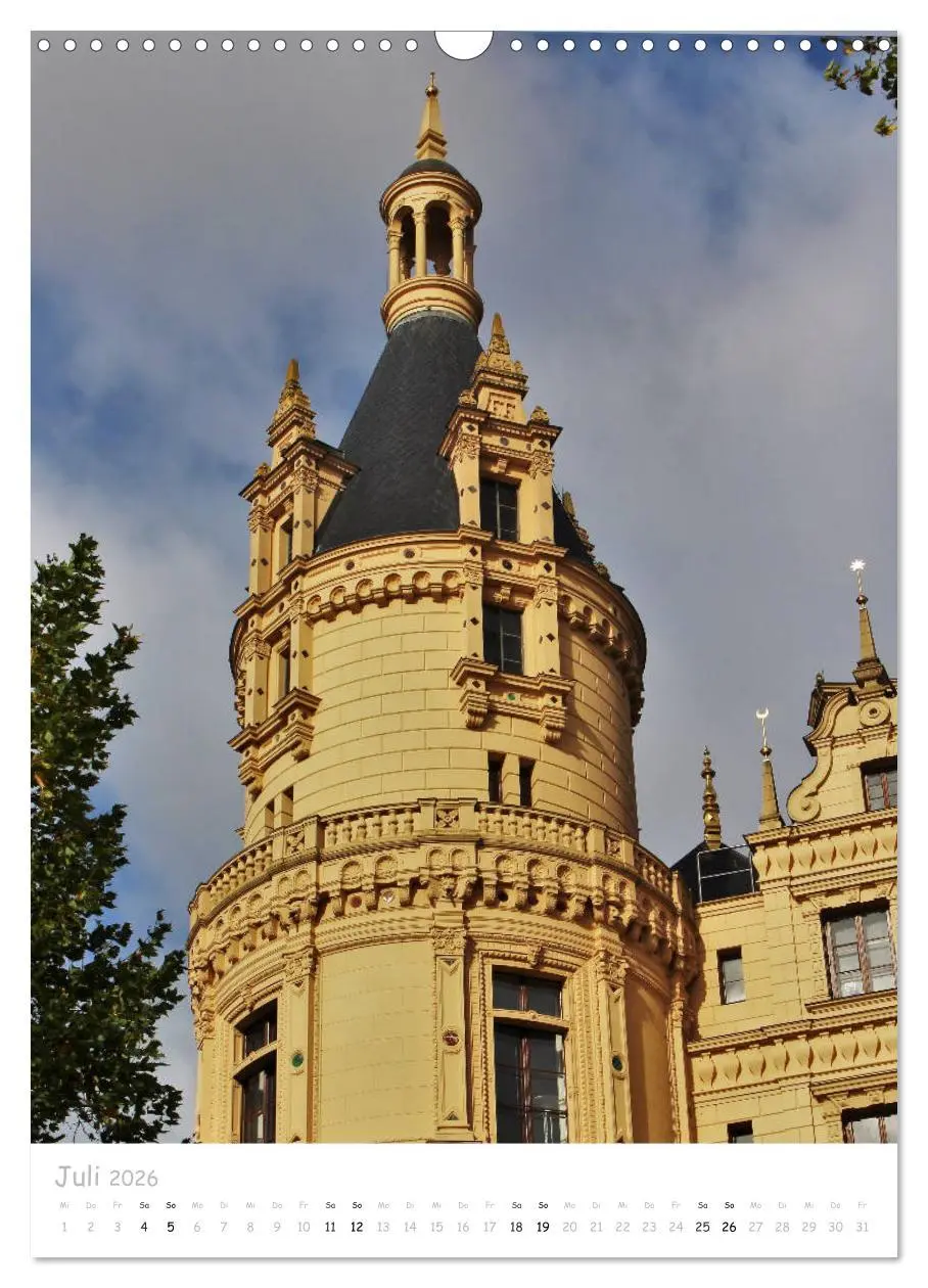 Bild: 9783516400472 | Ein Tag durch Schwerin (Wandkalender 2026 DIN A3 hoch), CALVENDO...