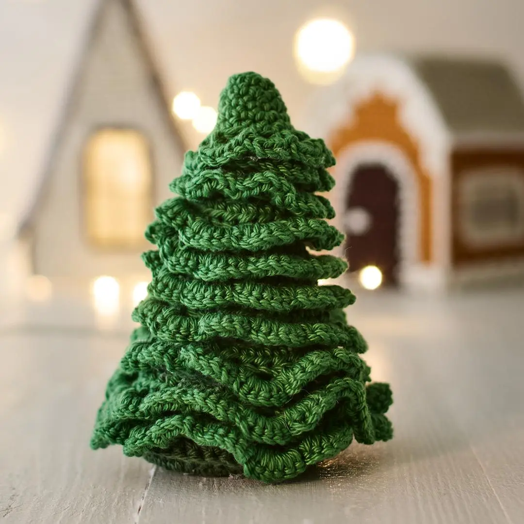 Bild: 9783735871572 | Mein gehäkeltes Weihnachtsdorf - Adventskalenderbuch | Martina Konecny