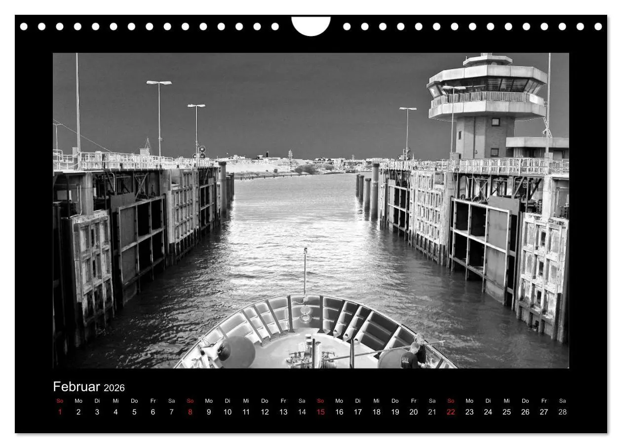 Bild: 9783516111972 | Schiffe anders (Wandkalender 2026 DIN A4 quer), CALVENDO...