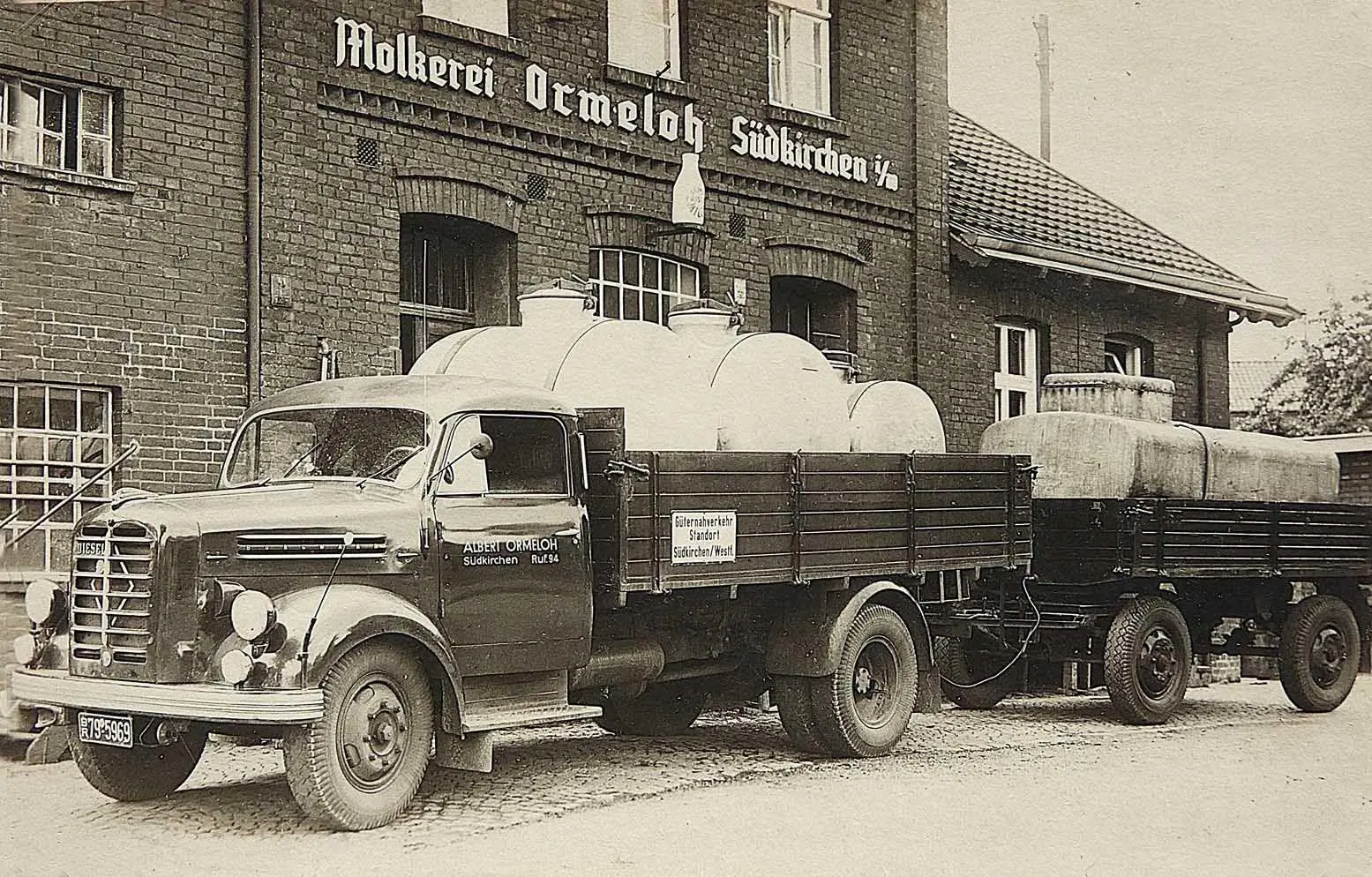 Bild: 9783751612272 | Jahrbuch Lastwagen 2027 | Bernd Regenberg | Taschenbuch | 144 S.