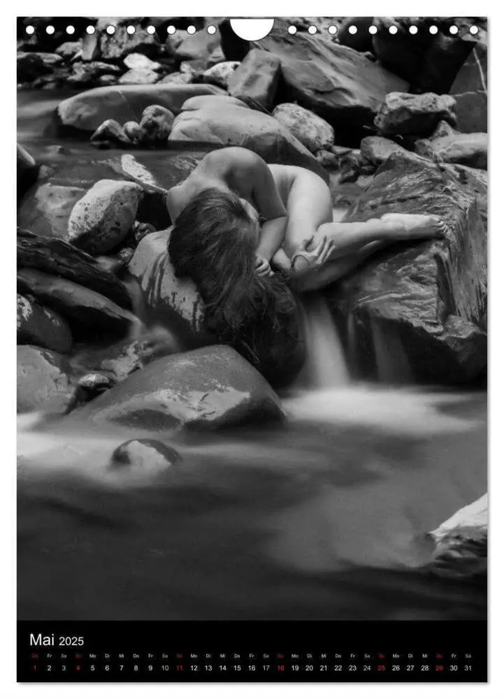 Bild: 9783457032572 | simbiosa ... Landschaftsaktfotografie (Wandkalender 2025 DIN A4...