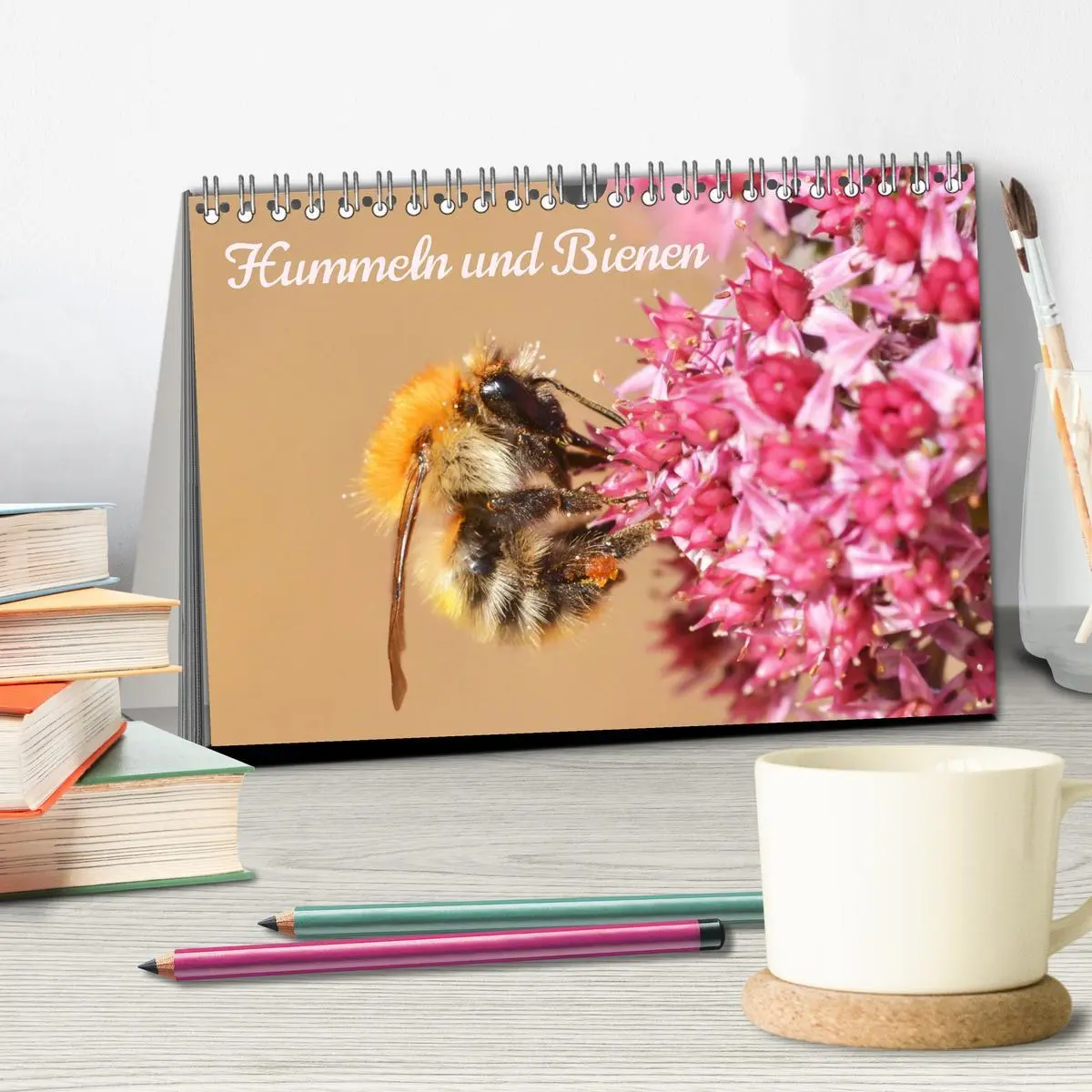Bild: 9783457414972 | Hummeln und Bienen (Tischkalender 2026 DIN A5 quer), CALVENDO...