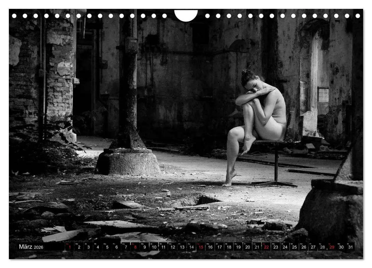 Bild: 9783516185072 | Aktfotografie in alten Mauern (Wandkalender 2026 DIN A4 quer),...