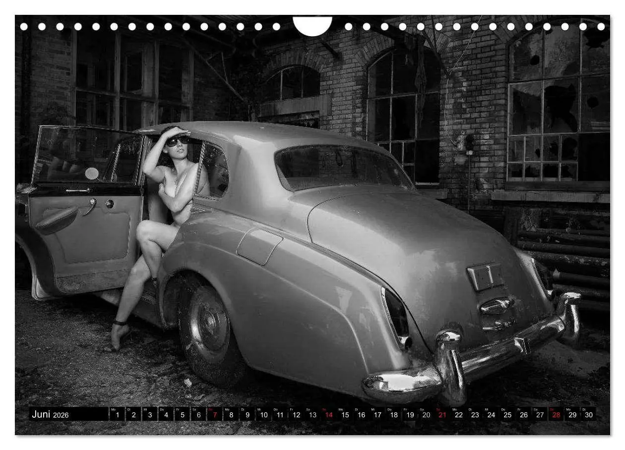 Bild: 9783516185072 | Aktfotografie in alten Mauern (Wandkalender 2026 DIN A4 quer),...
