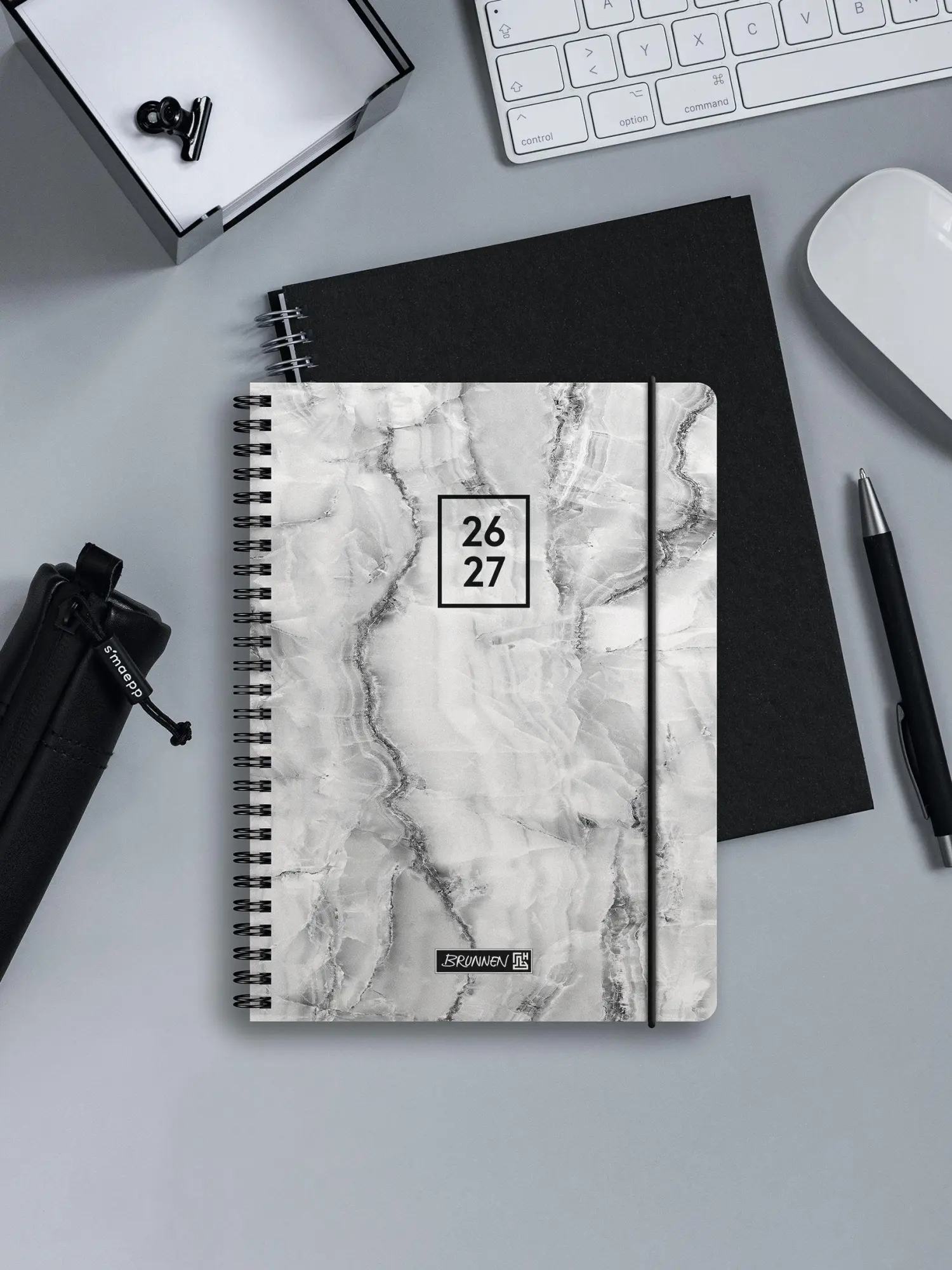 Bild: 4061947156072 | Schülerkalender 2026/2027 "Grey Marble" A6, Kunststoff | Buch | 352 S.