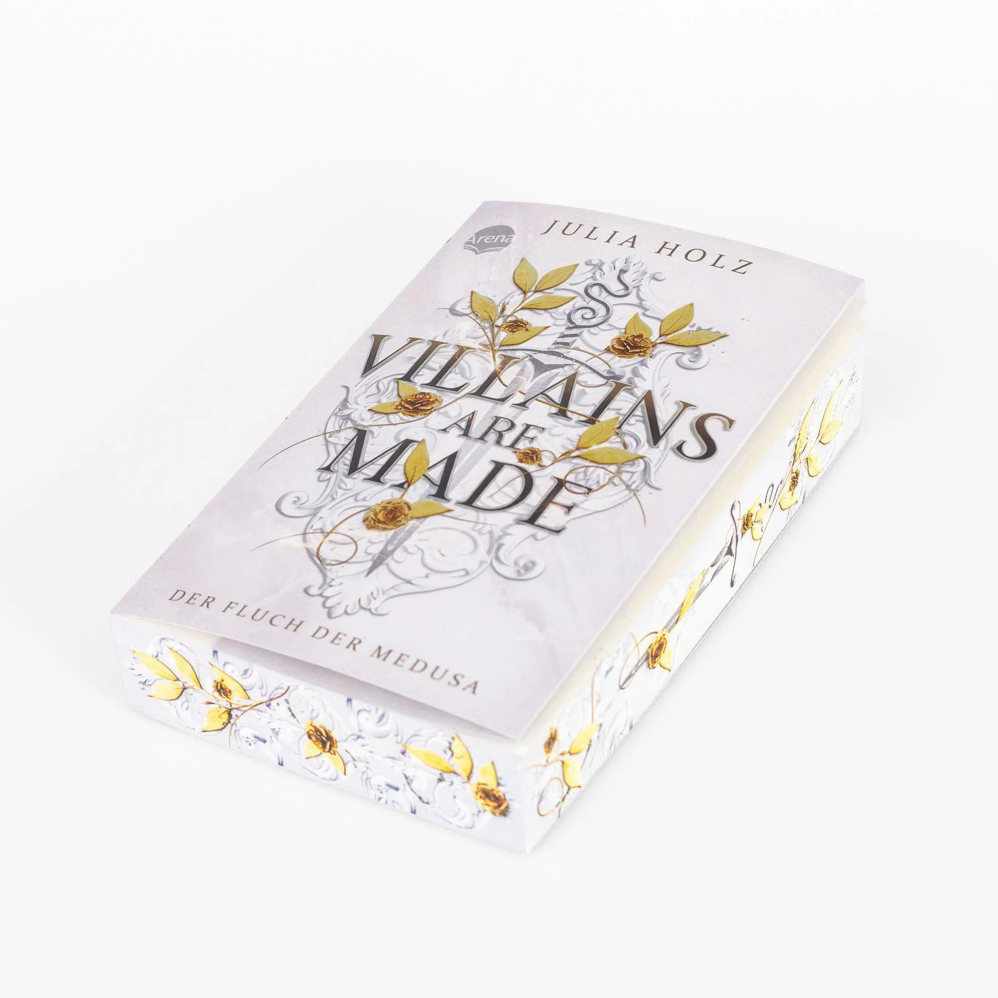 Bild: 9783401608372 | Villains Are Made (1). Der Fluch der Medusa | Julia Holz | Taschenbuch