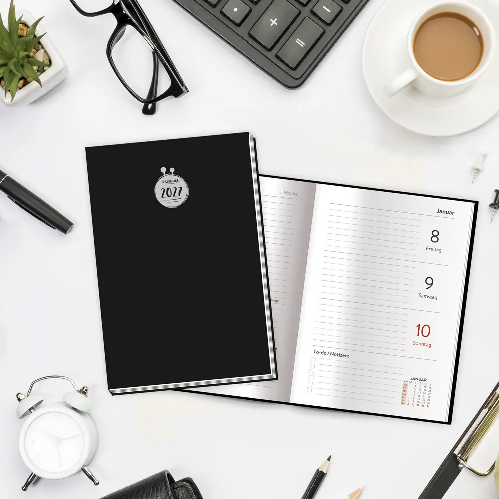 Bild: 4251901511973 | TRÖTSCH - Taschenkalender A6 schwarz 2027 | Wochenkalender | Co.KG
