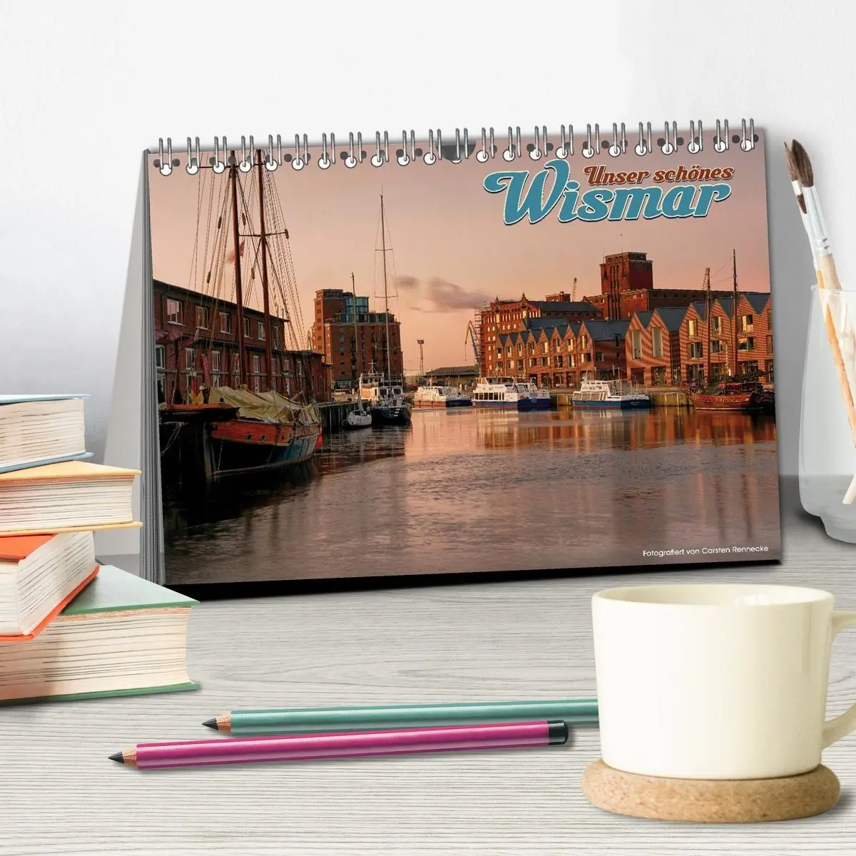 Bild: 9783569393073 | Unser schönes Wismar (Tischkalender 2027 DIN A5 quer), CALVENDO...