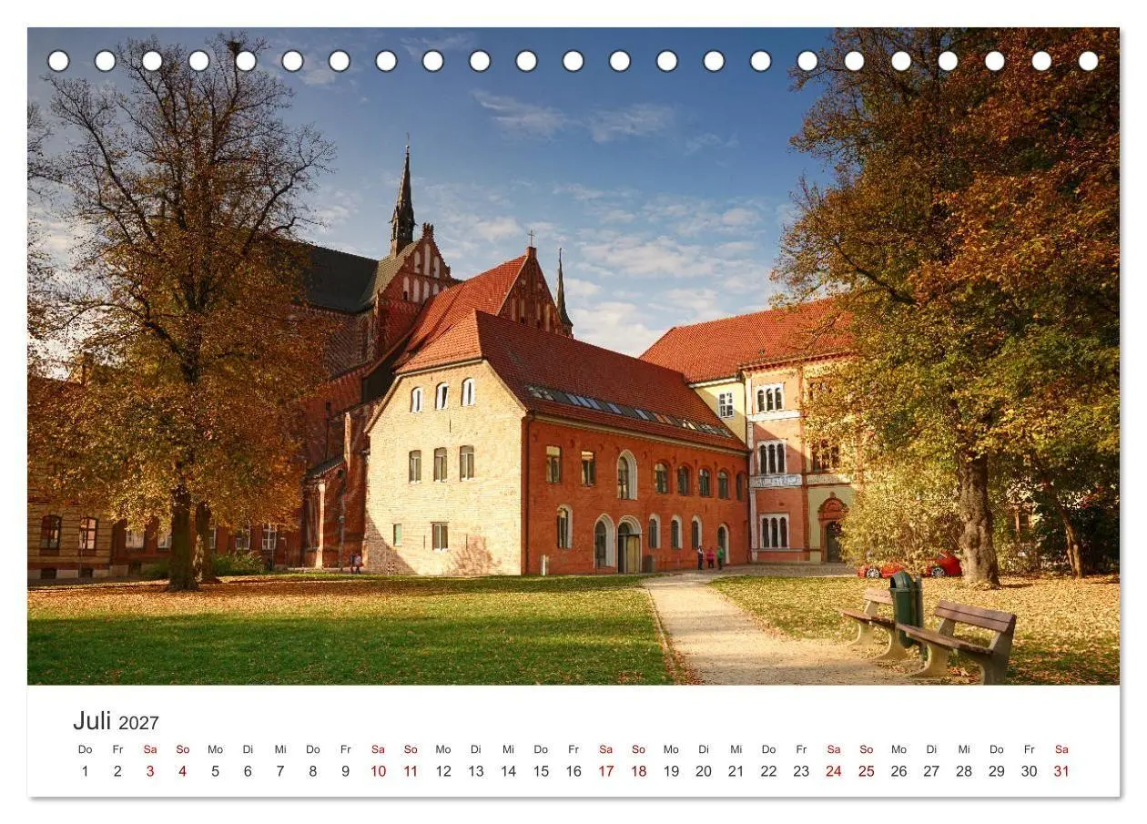 Bild: 9783569393073 | Unser schönes Wismar (Tischkalender 2027 DIN A5 quer), CALVENDO...