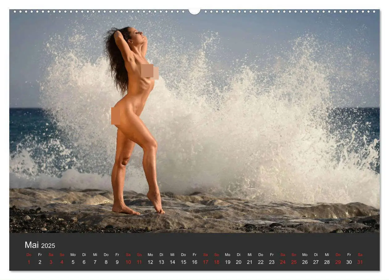 Bild: 9783435293773 | Aktfotografie am Meer (Wandkalender 2025 DIN A2 quer), CALVENDO...