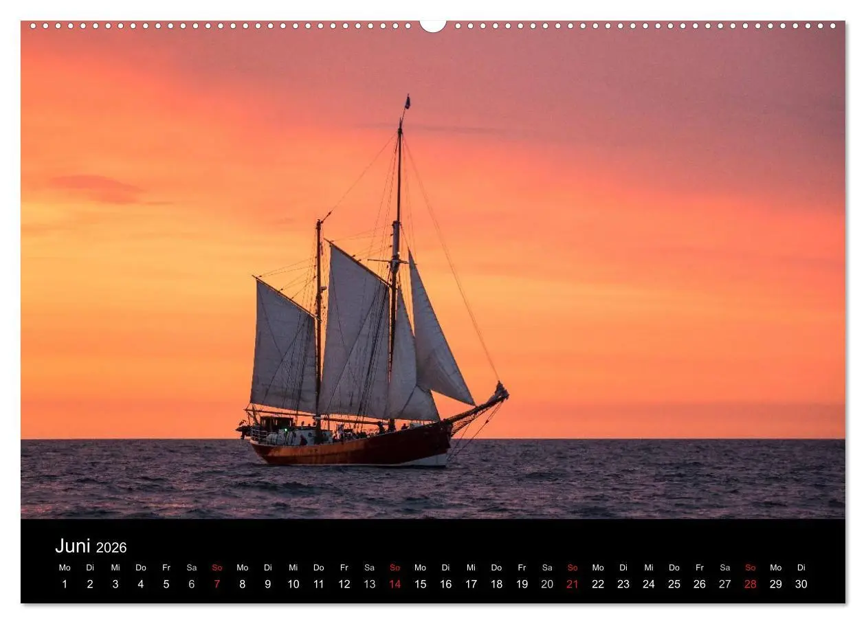Bild: 9783516035773 | Windjammer auf der Ostsee im Abendlicht (hochwertiger Premium...