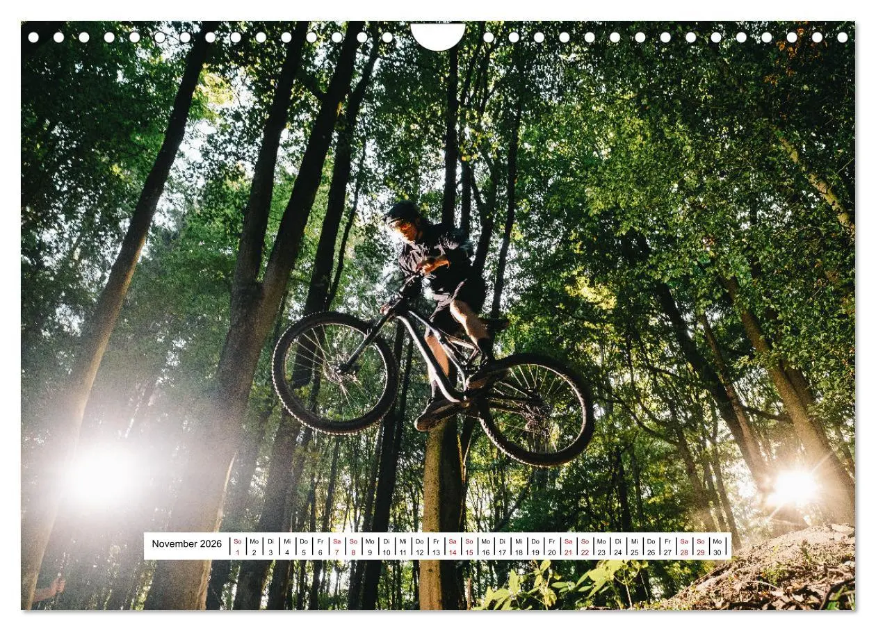 Bild: 9783457667873 | Mountainbike Trail-Action (Wandkalender 2026 DIN A4 quer), CALVENDO...