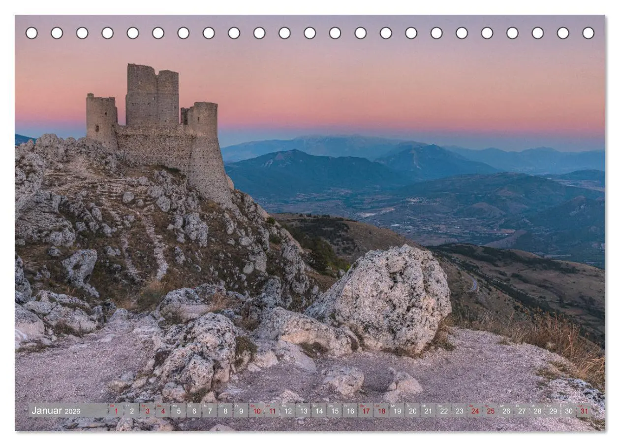 Bild: 9783457569573 | Abruzzen - Die wilde Mitte Italiens (Tischkalender 2026 DIN A5...