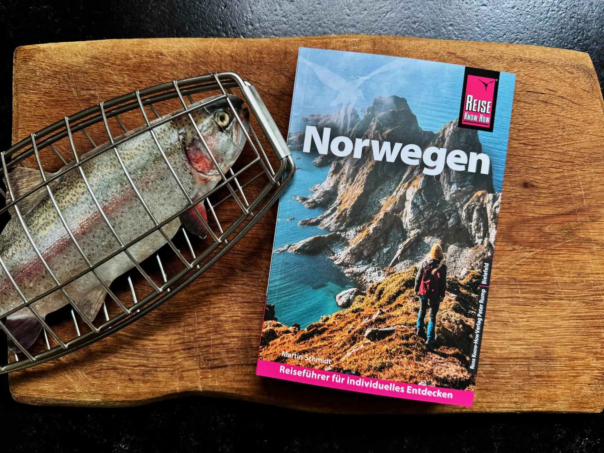 Bild: 9783831780174 | Reise Know-How Reiseführer Norwegen | Martin Schmidt | Taschenbuch
