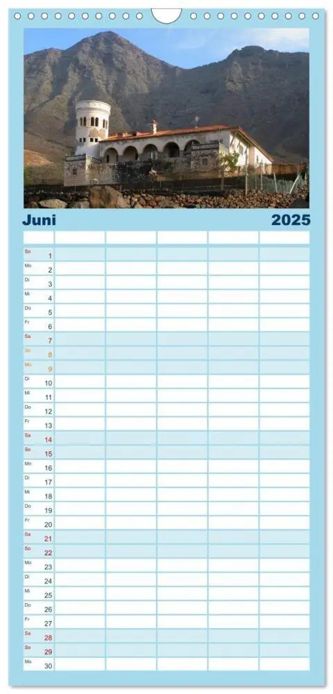 Bild: 9783457121474 | Familienplaner 2025 - Fuerteventura mit 5 Spalten (Wandkalender, 21...