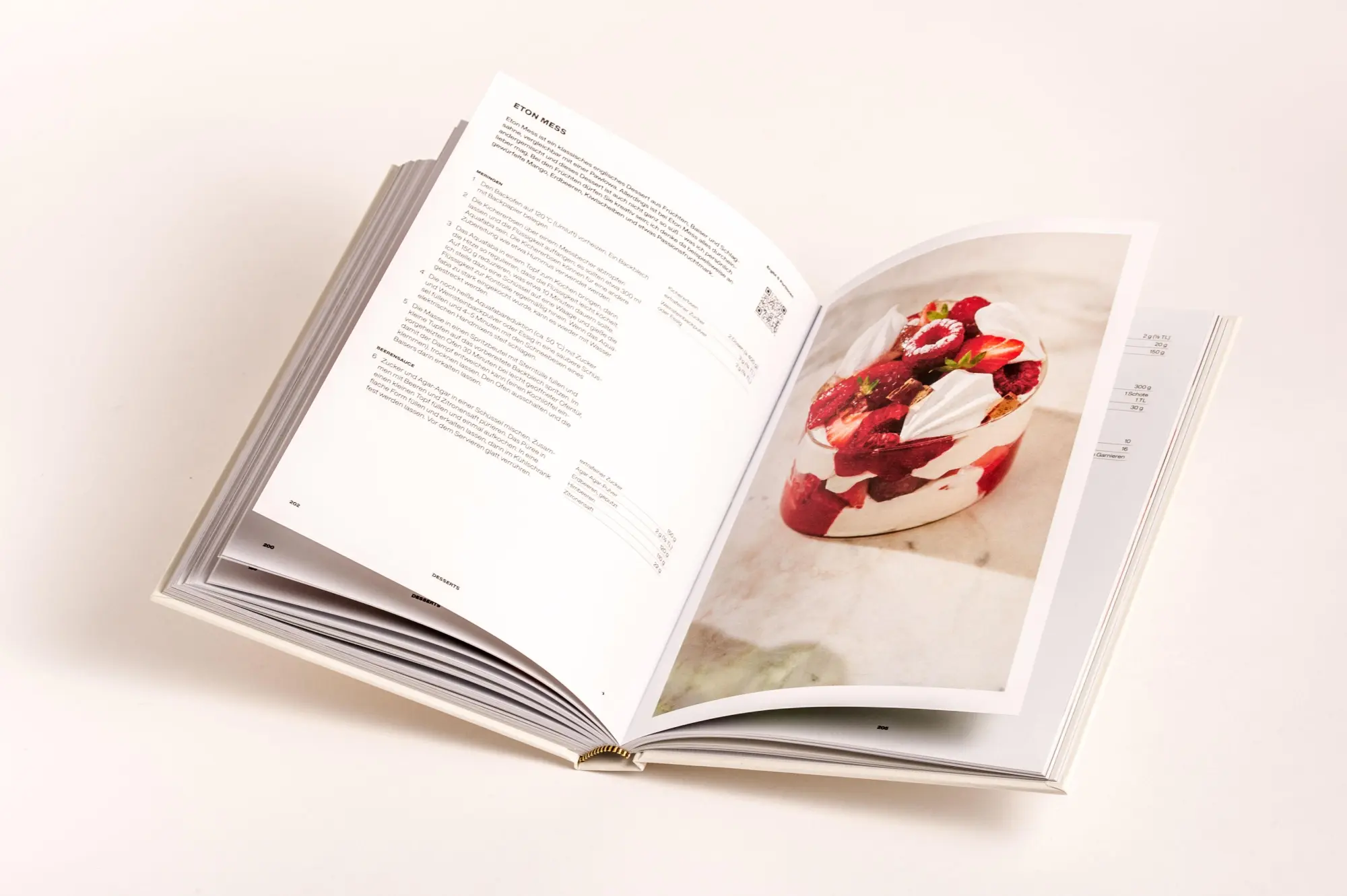 Bild: 9783517103174 | natürlich vegan backen | Philip Khoury | Buch | 256 S. | Deutsch