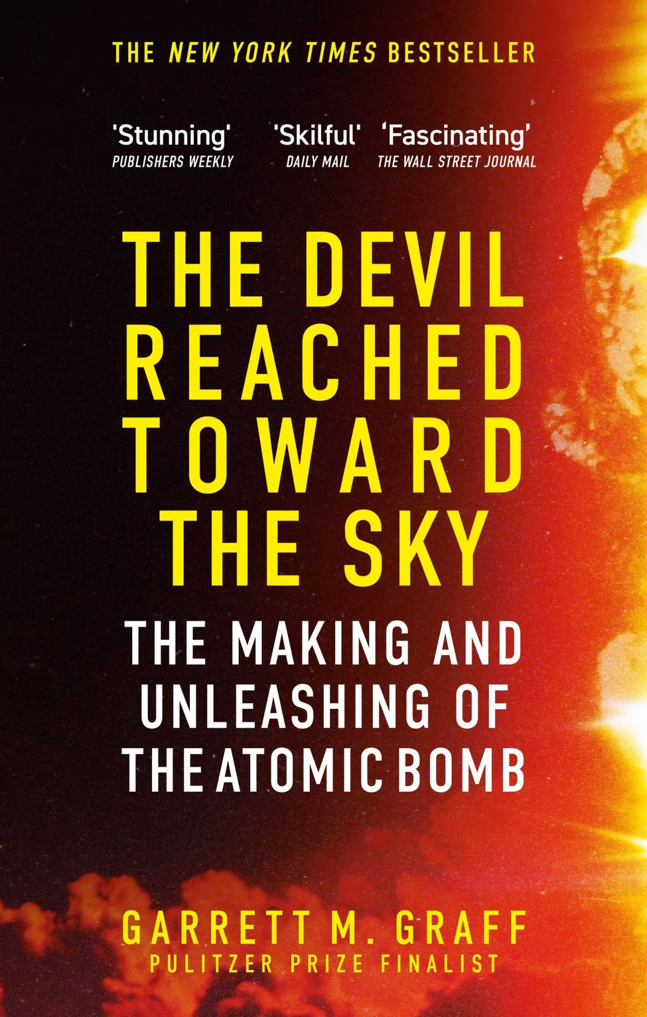 Cover: 9781800963474 | The Devil Reached Toward the Sky | Garrett M. Graff | Taschenbuch