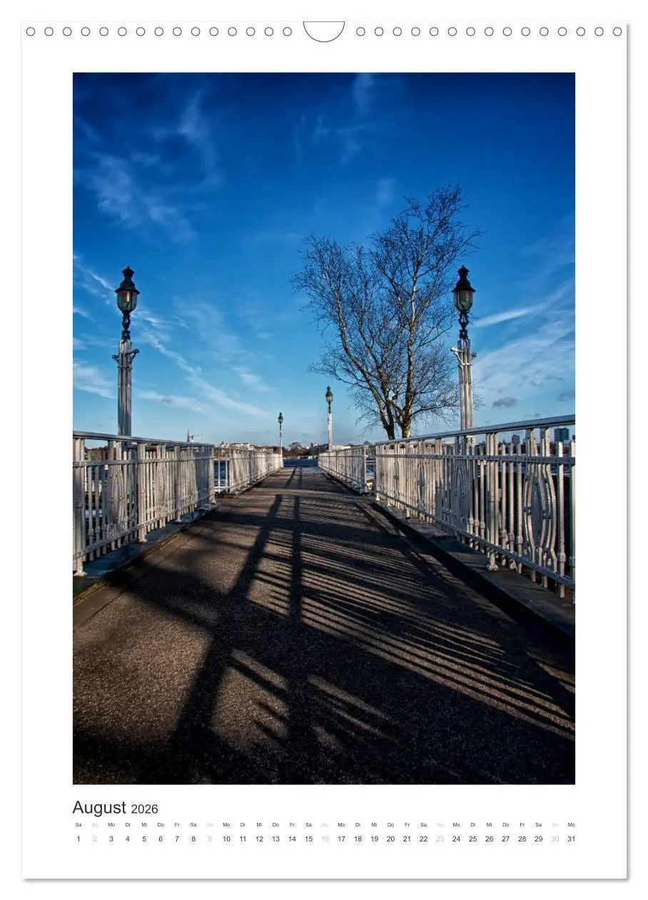 Bild: 9783516453874 | Hamburg Vertical (Wandkalender 2026 DIN A3 hoch), CALVENDO...