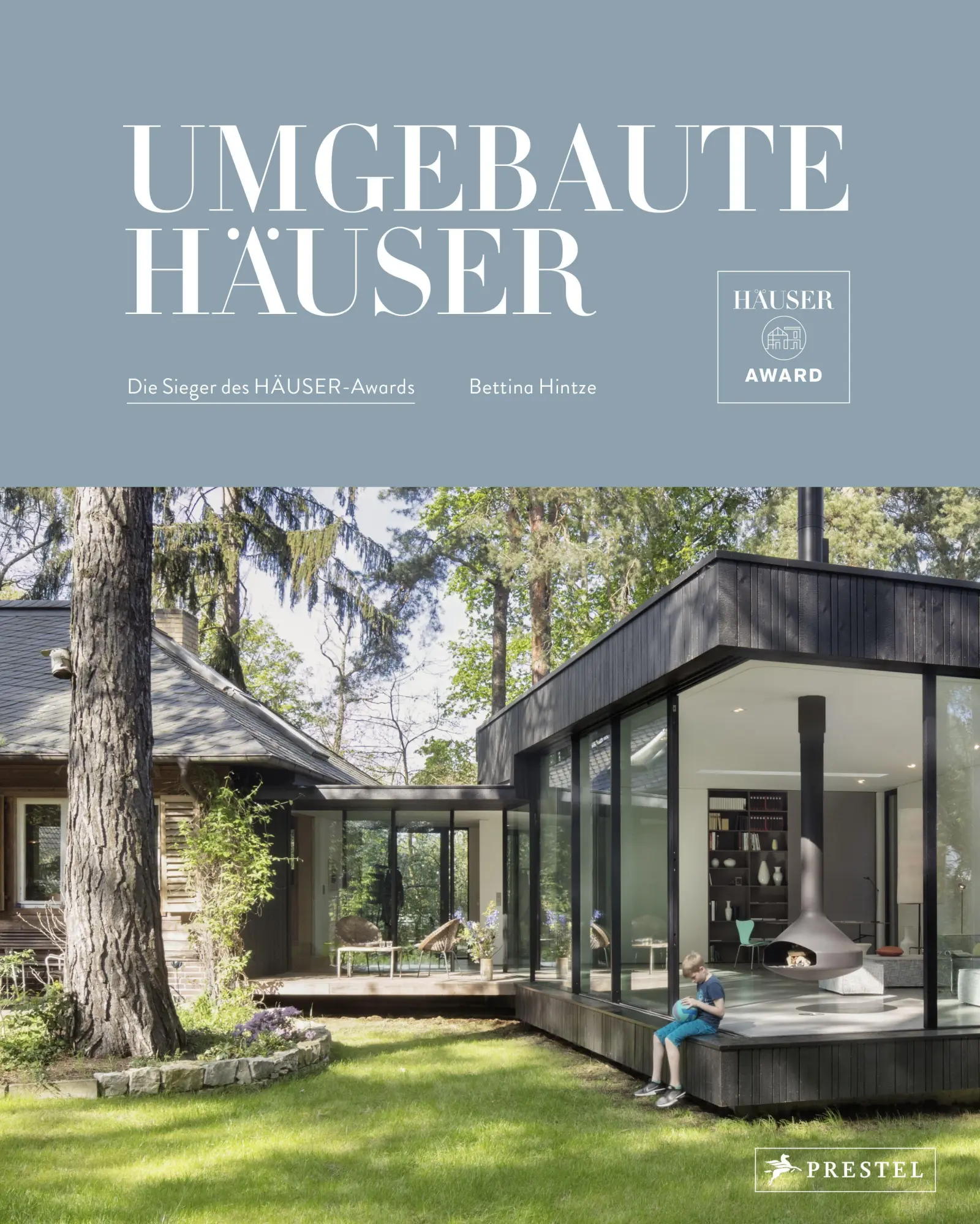 Cover: 9783791388274 | Umgebaute Häuser | Bettina Hintze | Buch | HÄUSER-Award | 260 S.